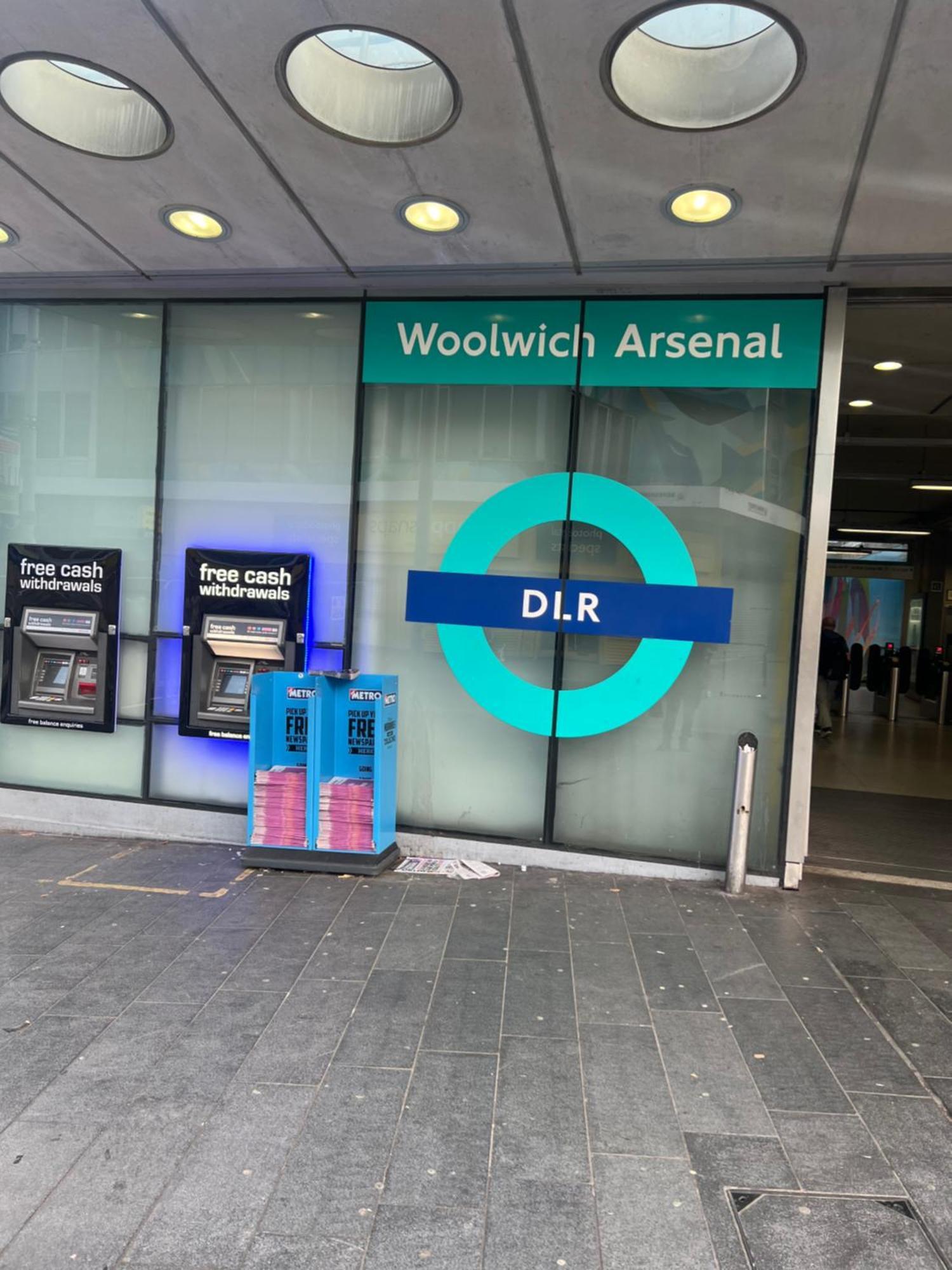Spacious 2 Bedroom In Woolwich Arsenal Londra