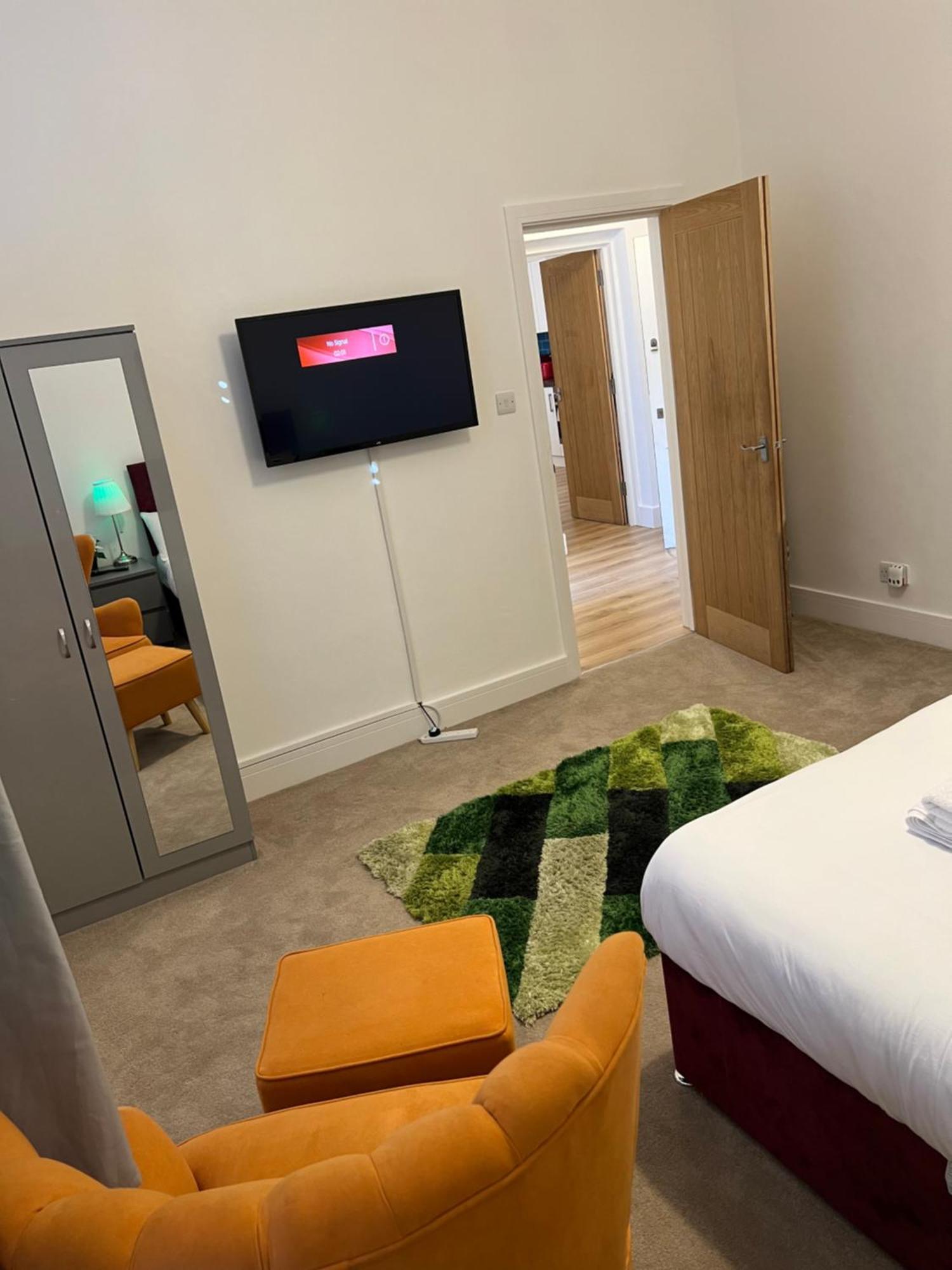 Spacious 2 Bedroom In Woolwich Arsenal Appartamento Londra